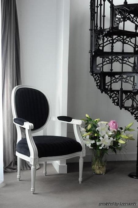 Boutique Hotel Konfidentiel Париж Стая снимка
