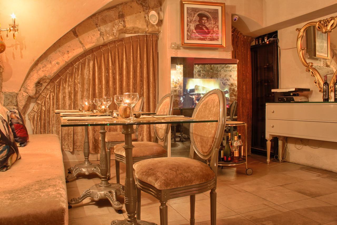 Boutique Hotel Konfidentiel Париж Екстериор снимка